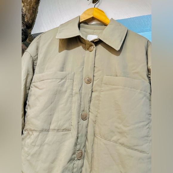 H&M Sage green oversized shacket. Size XS. In perfect condition. - Picture 6 of 10